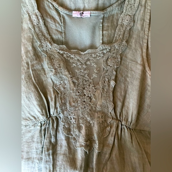 100% Linen Dress with Lace Front - Size Medium - Picture 5 of 6